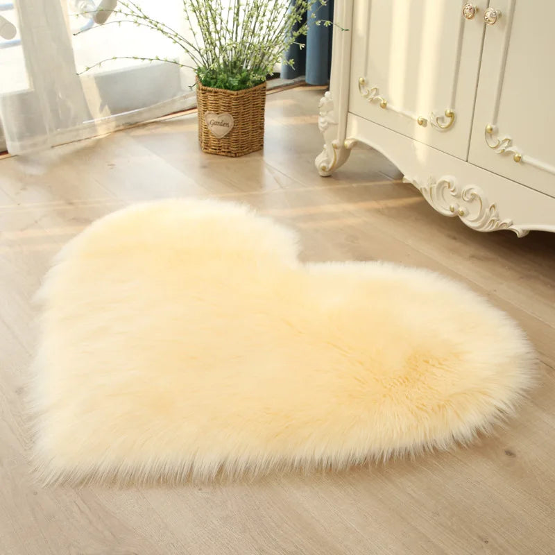 Tapis Coeur Jaune Pale