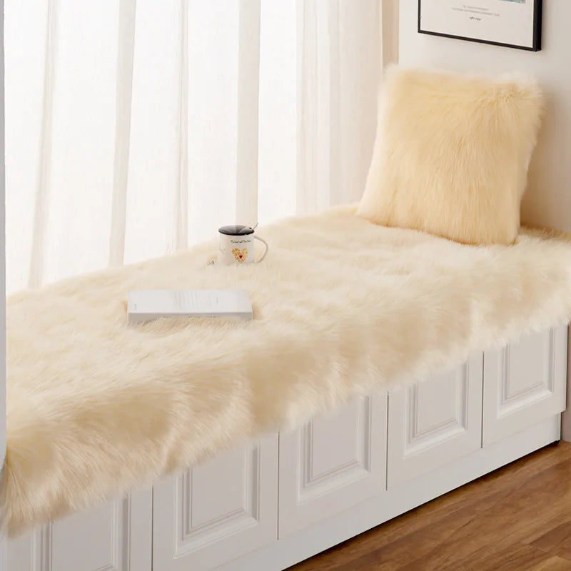 Tapis Fausse Fourrure Jaune Pâle